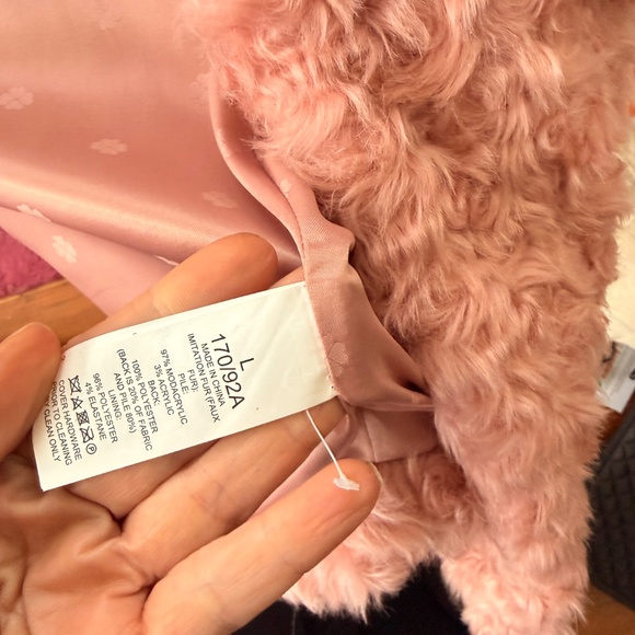 Kate Spade Faux Fur Coat - Picture 5 of 6